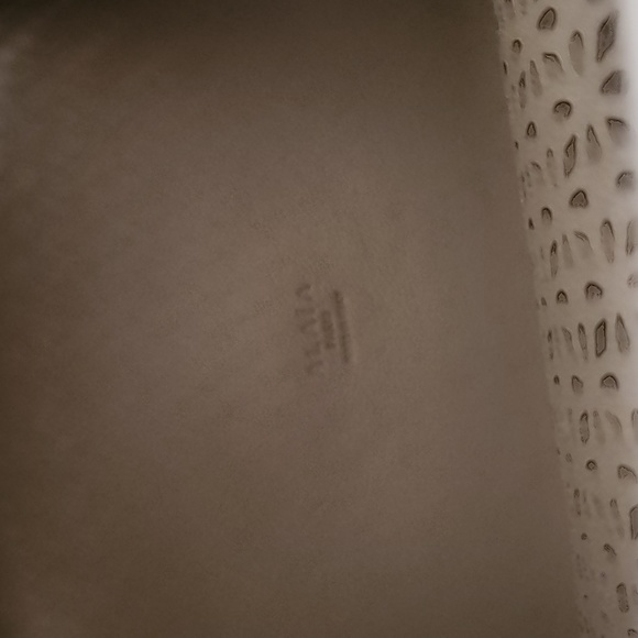 Alaia bucket bag - Picture 10 of 12